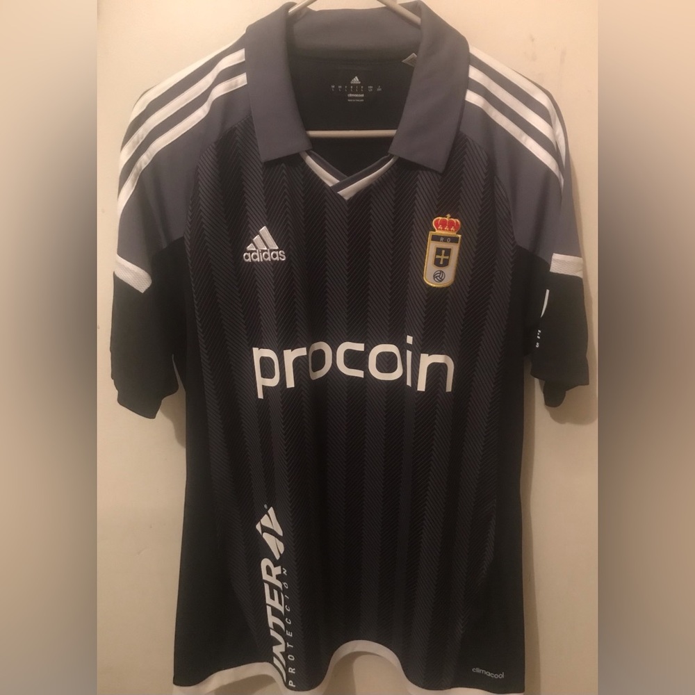 BNWOT RARE Adidas Real Oviedo Away Kit